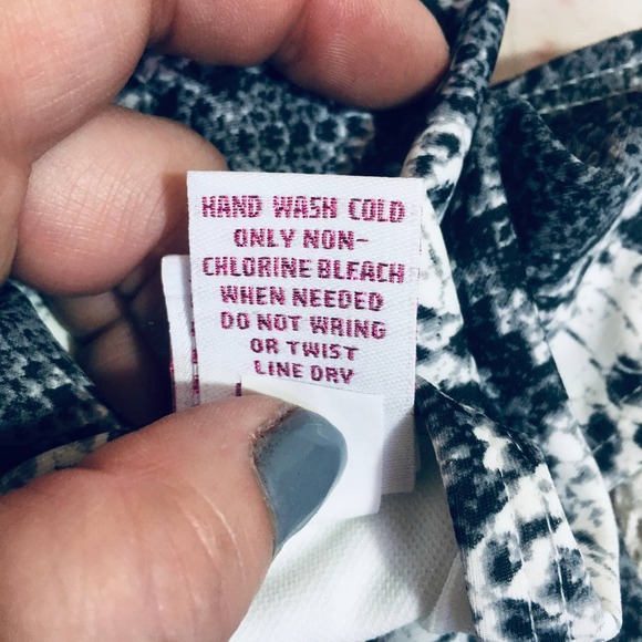 NWT Snakeskin Print & Macrame' Lace Bikini Candies S/XS Bohemian Cruise Vacation - Picture 10 of 10